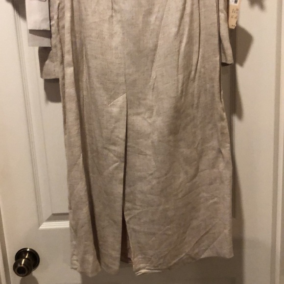 Women’s Skirt and Jacket - Size 12 - Picture 8 of 10